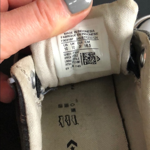 Toddler Converse Chuck All Stars - Picture 5 of 6